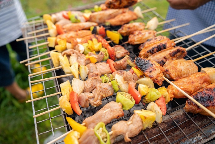 Grilled meat with vegetables